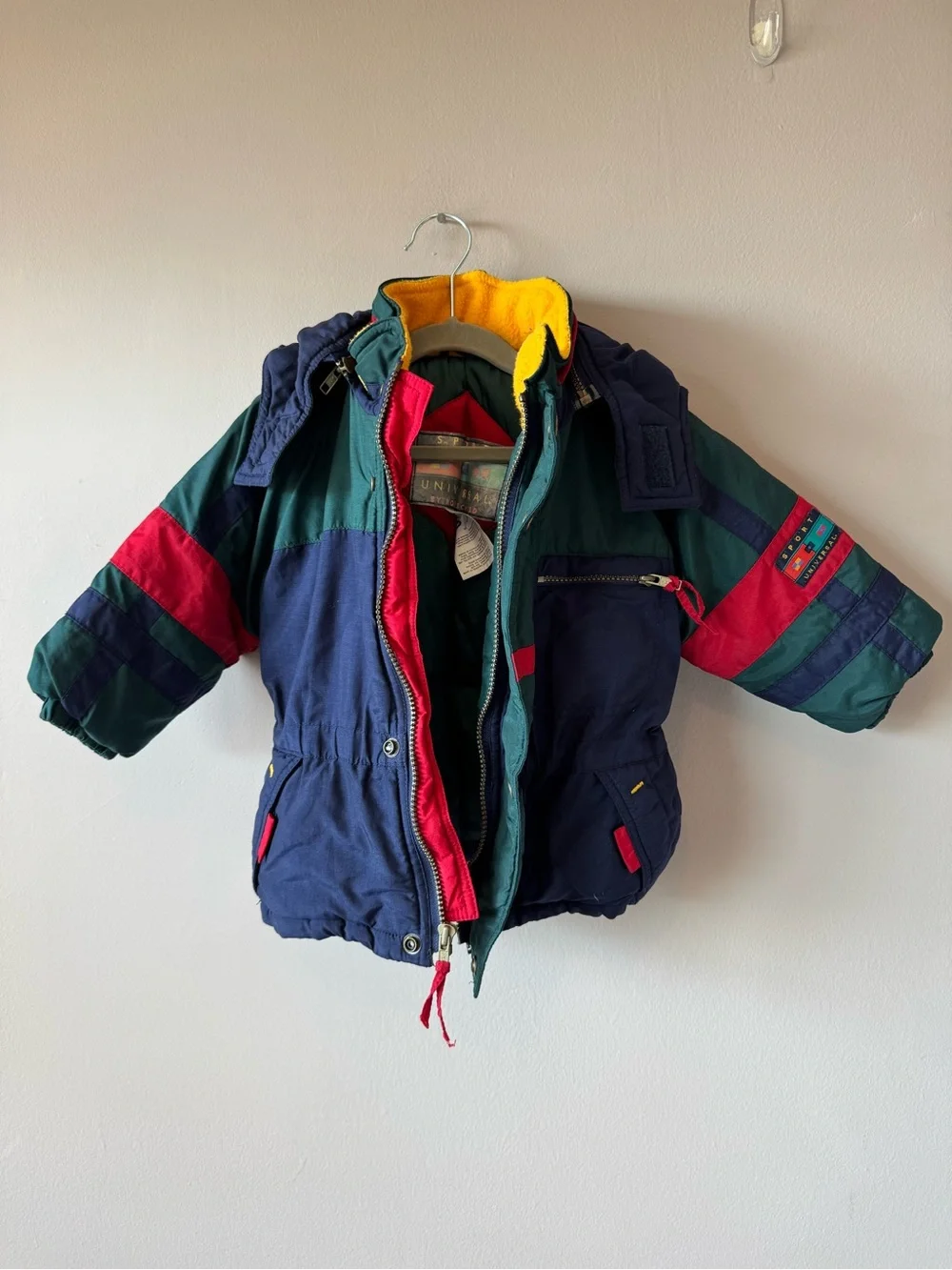Vintage Sports Universal by Rothschild Rare Colorblock Hooded Ski Jacket Size 2T